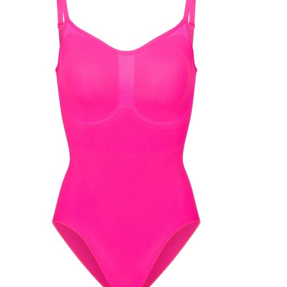 NWOB SKIMS FLAMINGO SCULPTING BODYSUIT - Picture 2 of 3